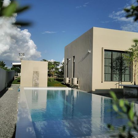 Holiday Fever X The Pool Villa Ban Sap Noi Exterior photo